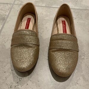 B.A.I.T gold glitter flats , size 6